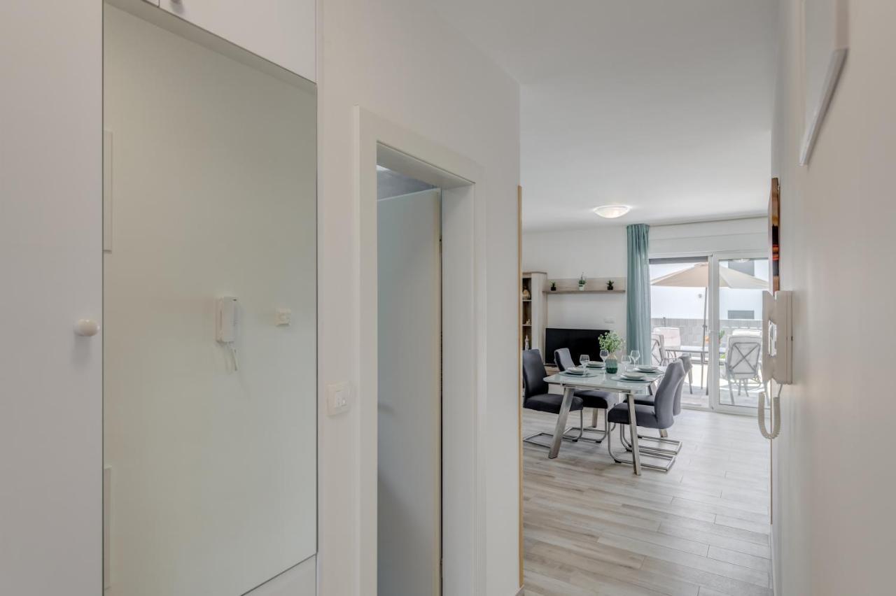 Miro's With Private Garden And Parking * Trogir
