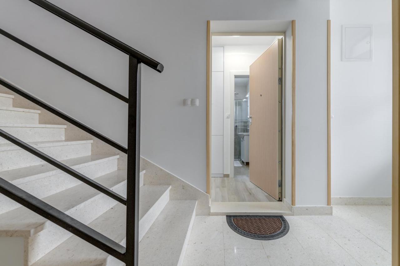 Miro's With Private Garden And Parking * Trogir