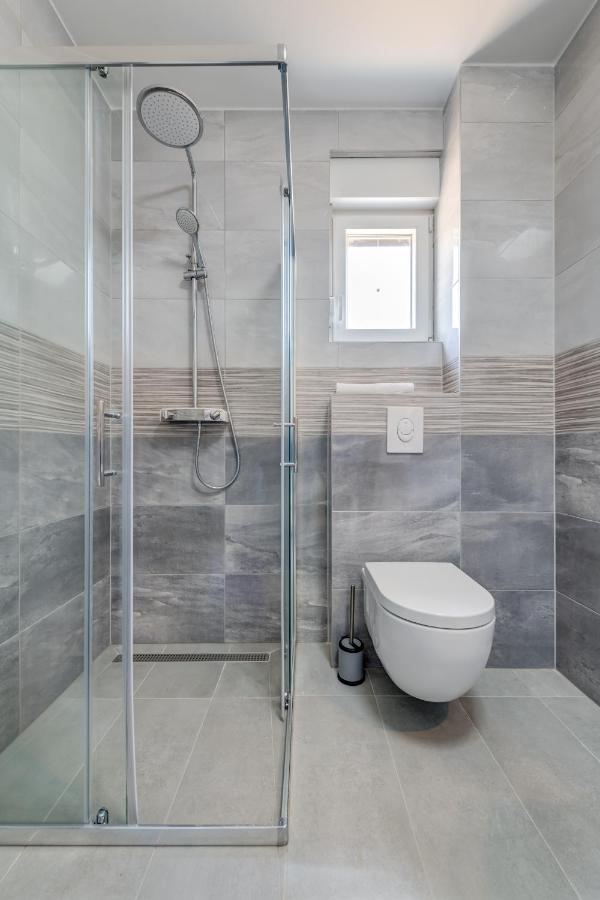 Deluxe With Private Garden, Apartment *